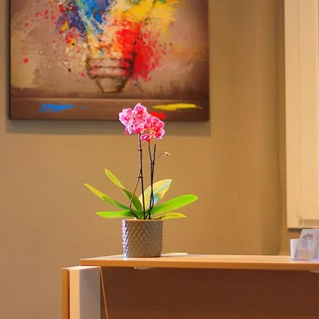 People Travel 3* 볼로냐