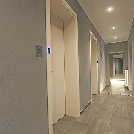 Guest house People Travel