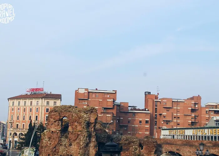 People Travel Casa de hóspedes