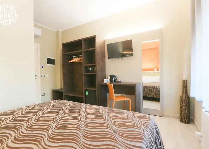 Pensión People Travel 3*