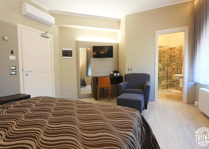 People Travel 3* Bolonha