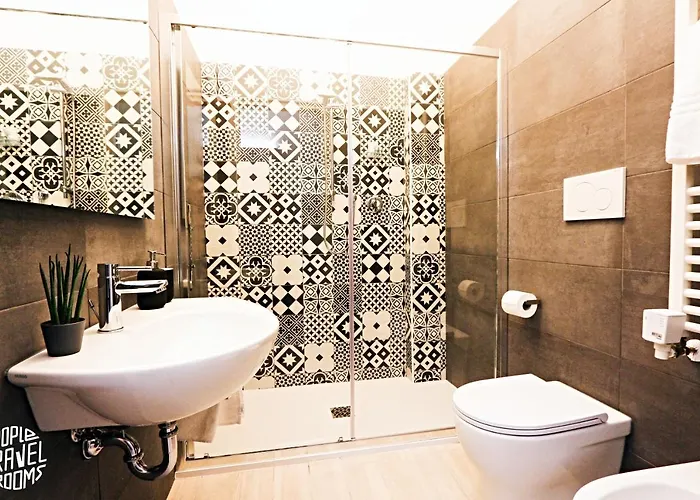 People Travel Casa de hóspedes 3*