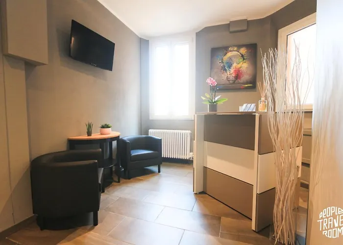 People Travel Bolonha