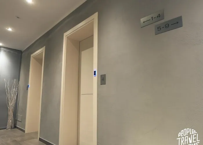 People Travel Casa de hóspedes